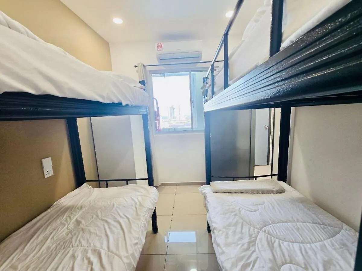 Modern Family-Fun Suites - 2Br, Infinity Pool, Ps5, Indoor-Cinema With Balcony - M3 بوكيت ميرتاجام